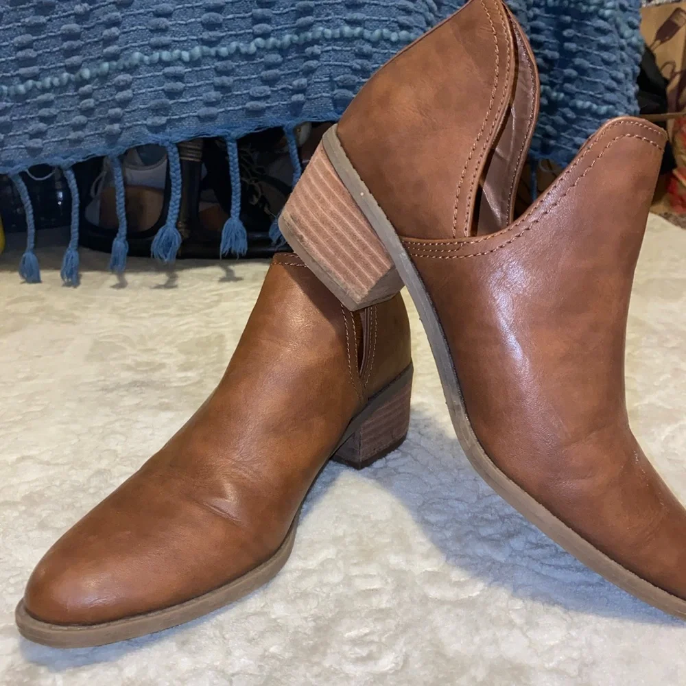 Booties - Picture 2 of 3